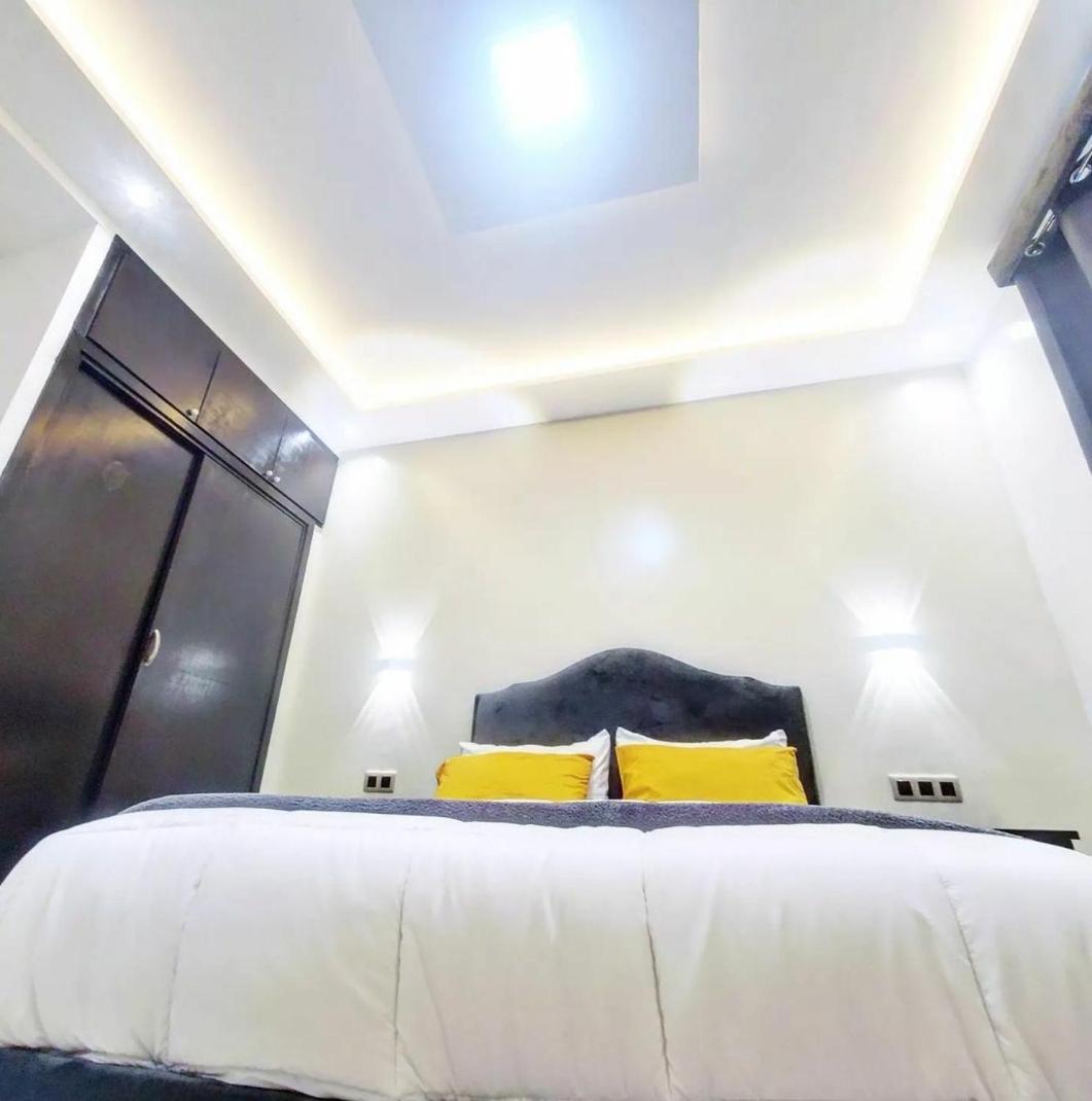 Appartamento Modern Flat With Sea View Martil Esterno foto