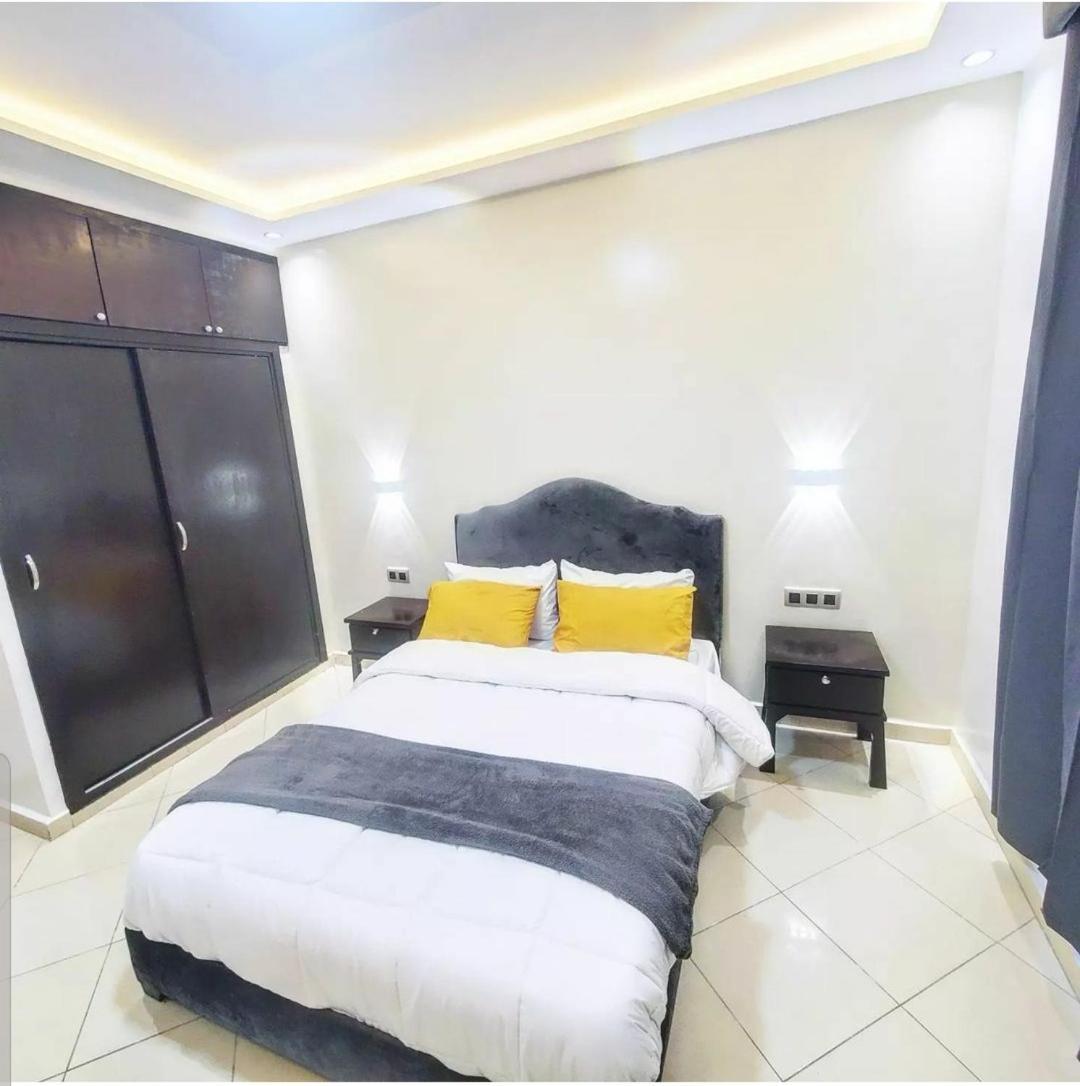 Appartamento Modern Flat With Sea View Martil Esterno foto